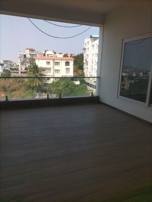 Room in 3.5 BHK Apartment at Vamsiram Jyoti Prime, Banjara Hills – for Rent