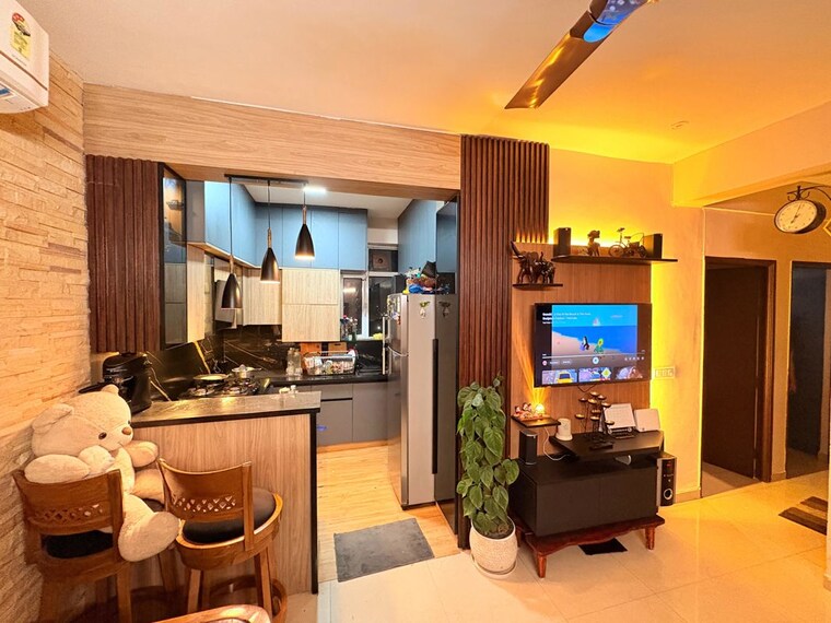 Living Room, rof-aalayas-phase-2 3 Bedroom 864 Sq.Ft. Apartment In Sector 102 Gurgaon 10157957