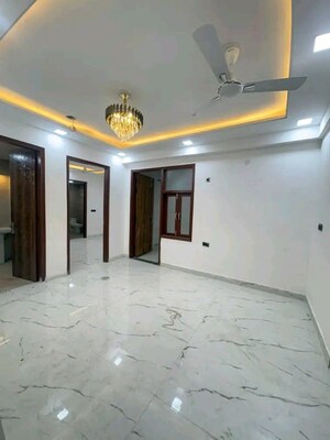 Room in 2 BHK Builder Floor at Chattarpur – for Rent
