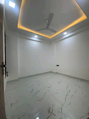 Bedroom in 2 BHK Builder Floor at Chattarpur – for Rent