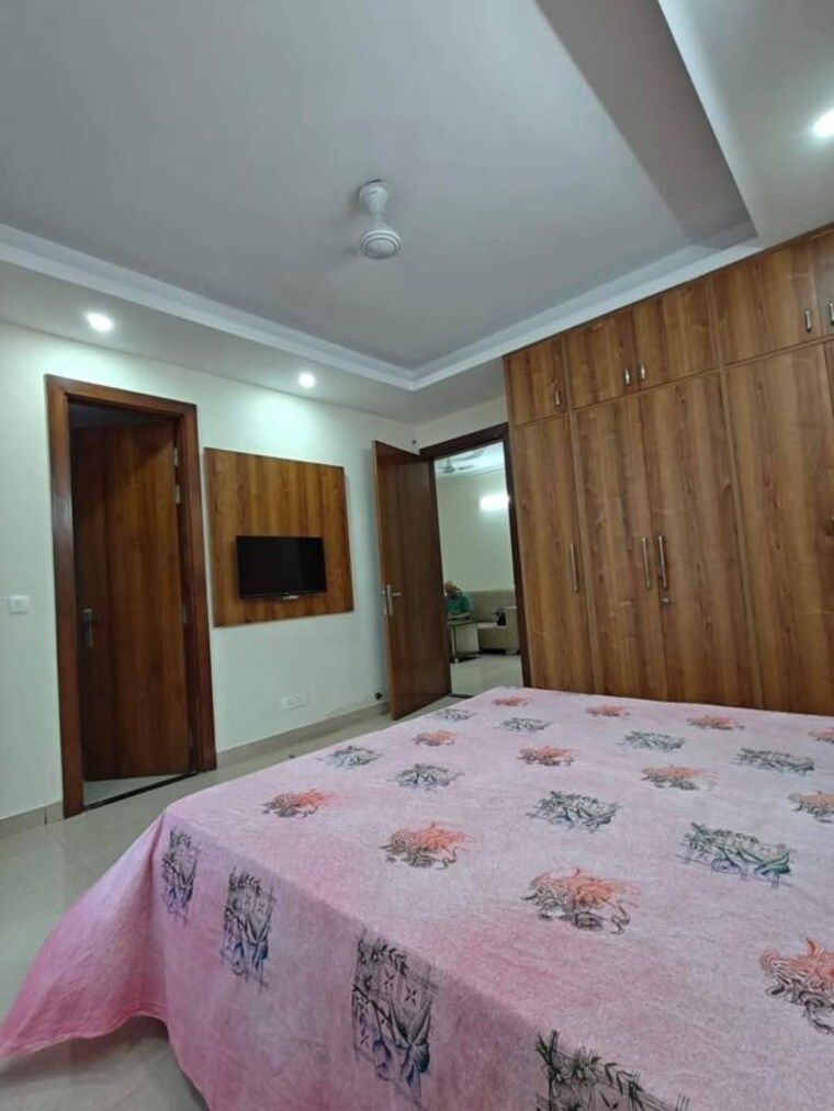 Bedroom, sector 52 2 Bedroom 1250 Sq.Ft. Builder Floor In Sector 52 Gurgaon 10158007