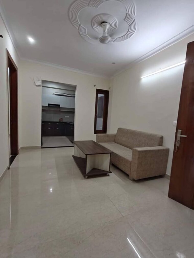 Living Room, sector 52 2 Bedroom 1250 Sq.Ft. Builder Floor In Sector 52 Gurgaon 10158007