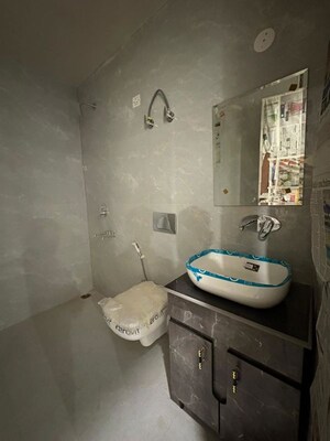 Bathroom in 3 BHK Builder Floor at BPTP District, Sector 81 – for Rent