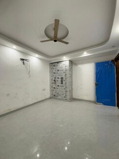 3 BHK Builder Floor For Rent in BPTP District