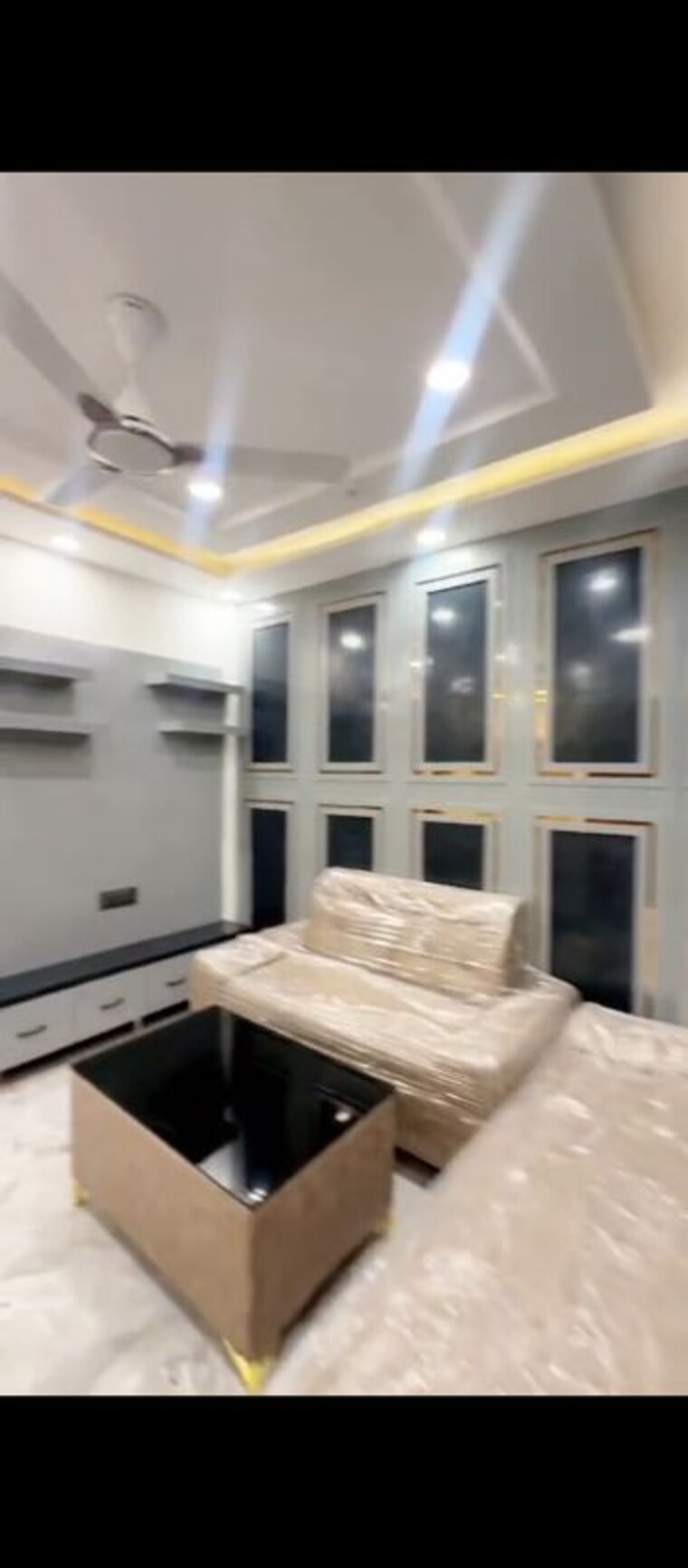 Kitchen, dwarka mor 2 Bedroom 65 Sq.Yd. Builder Floor In Dwarka Mor Delhi 10158015