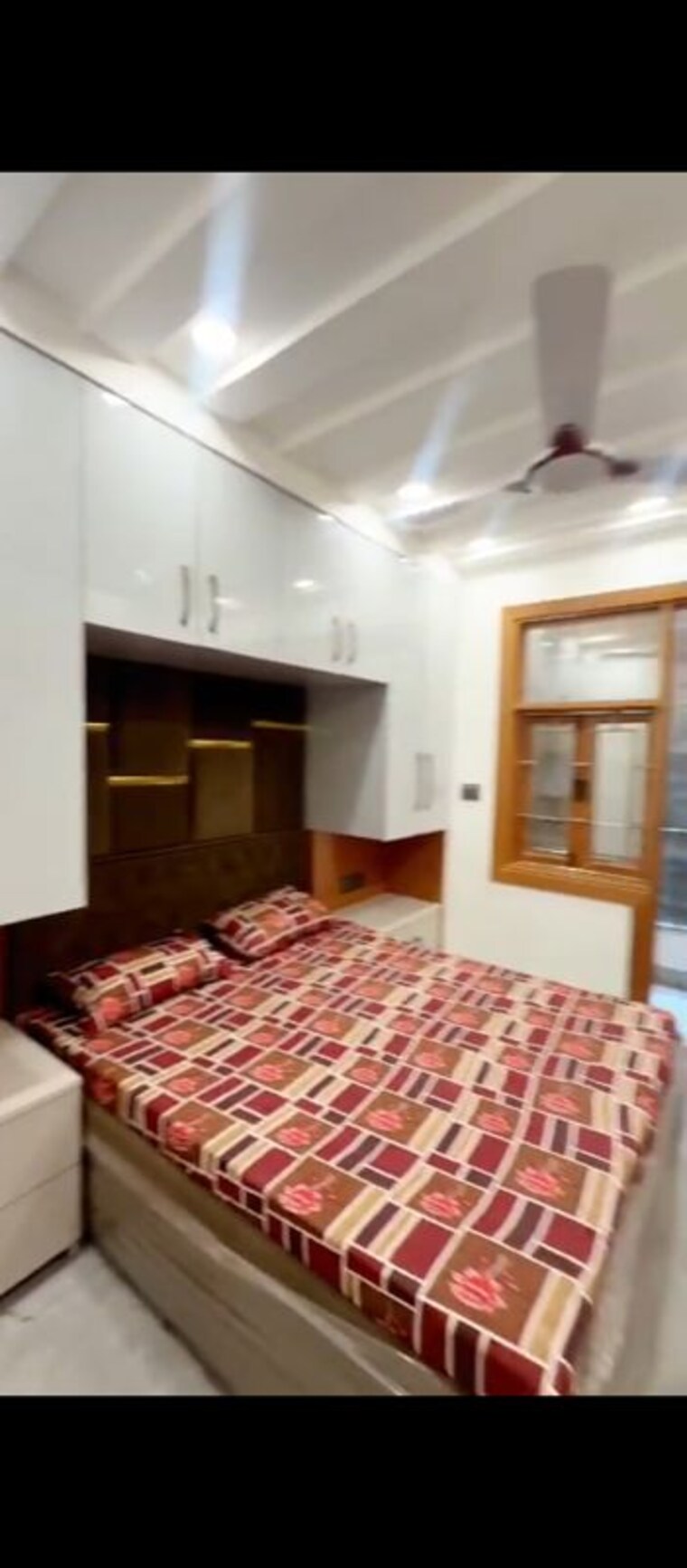 Bedroom, dwarka mor 2 Bedroom 65 Sq.Yd. Builder Floor In Dwarka Mor Delhi 10158015