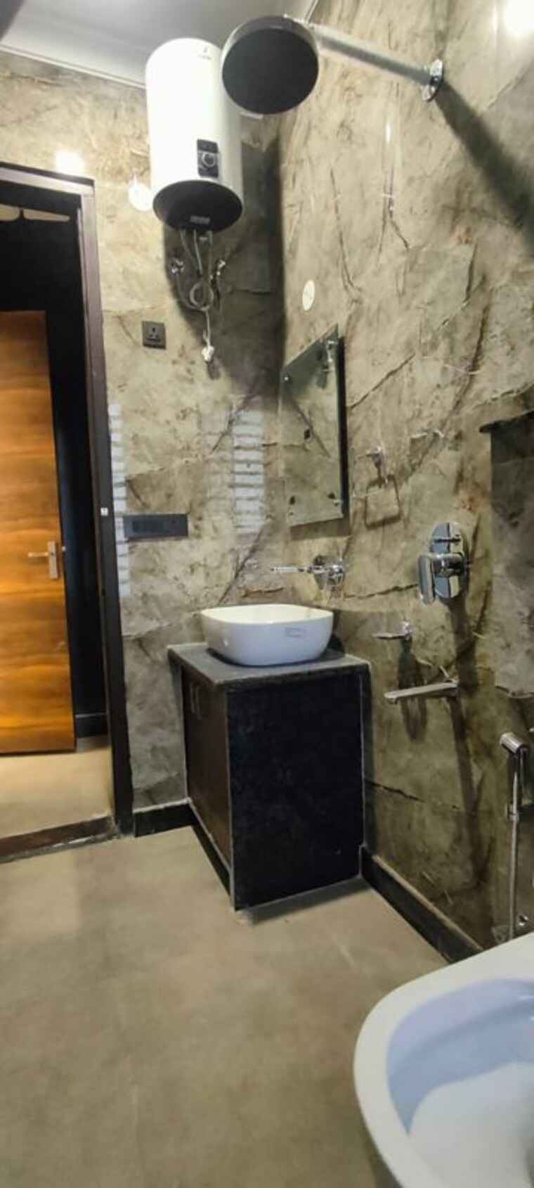 Bathroom, sector 45 3 Bedroom 379 Sq.Ft. Builder Floor In Sector 45 Gurgaon 10158016