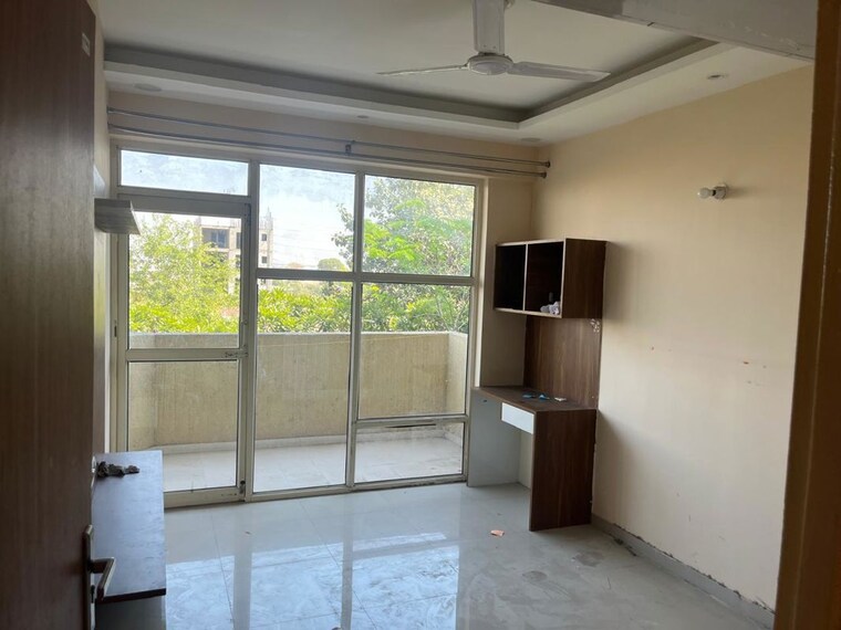 Room, signature-global-prime 2 Bedroom 800 Sq.Ft. Apartment In Sector 63a Gurgaon 10158017