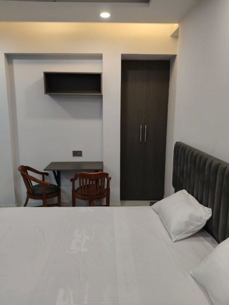 Bedroom, sector 45 1 Bedroom 1200 Sq.Ft. Builder Floor In Sector 45 Gurgaon 10158022