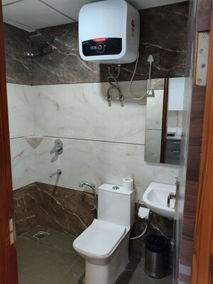 Master Bedroom in 1 BHK Builder Floor at Sector 45 – for Rent