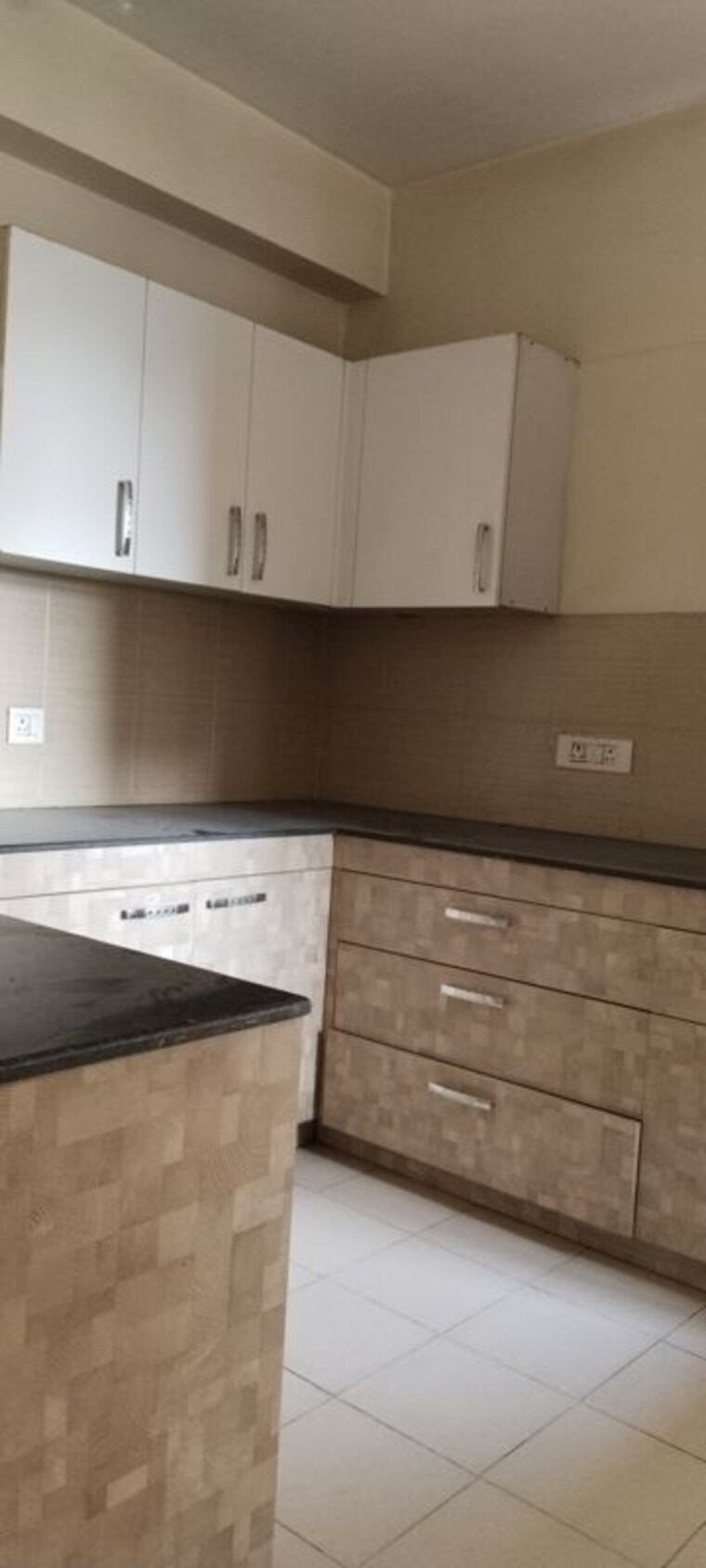 Kitchen, bptp-park-grandeura 3 Bedroom 1378 Sq.Ft. Apartment In Sector 82 Faridabad 10158023