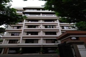 1 BHK Apartment – Exterior View View at Bandra West - for Rent