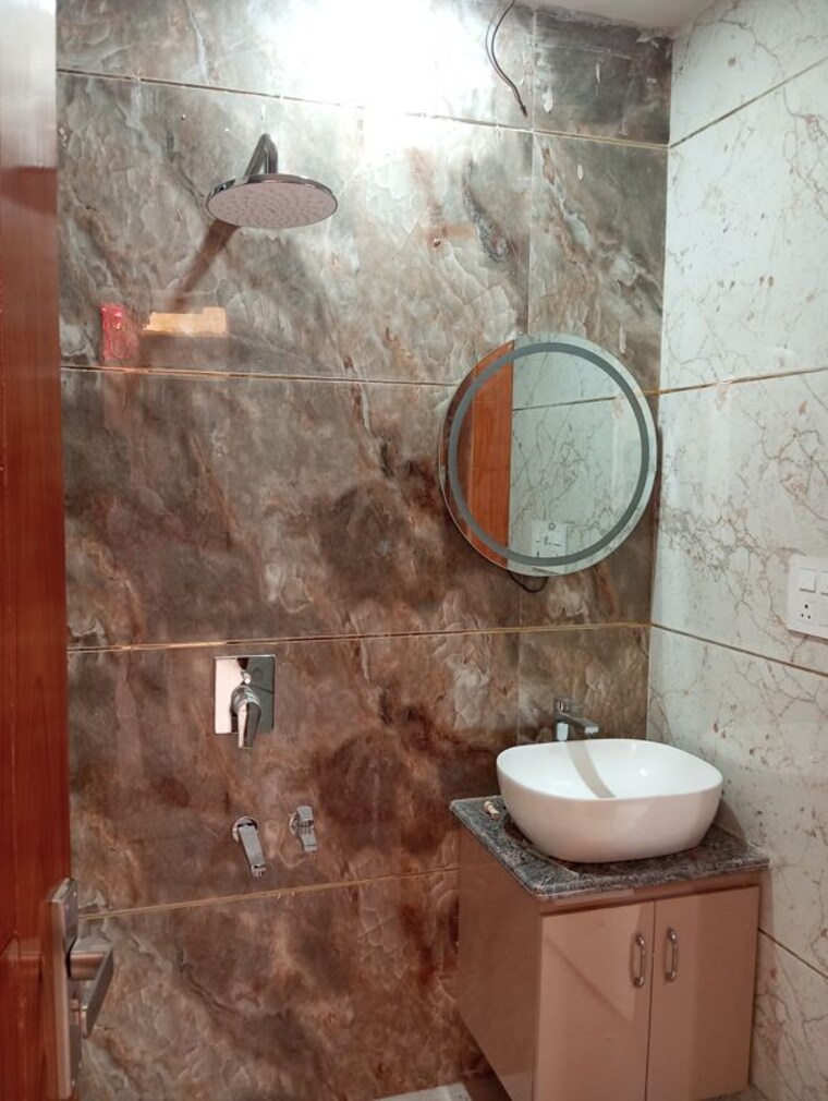 Bathroom, rps-palm-drive 3 Bedroom 125 Sq.Yd. Builder Floor In Sector 88 Faridabad 10158024