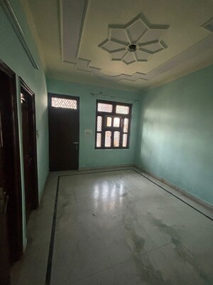 3 BHK Builder Floor For Rent in Sector 02