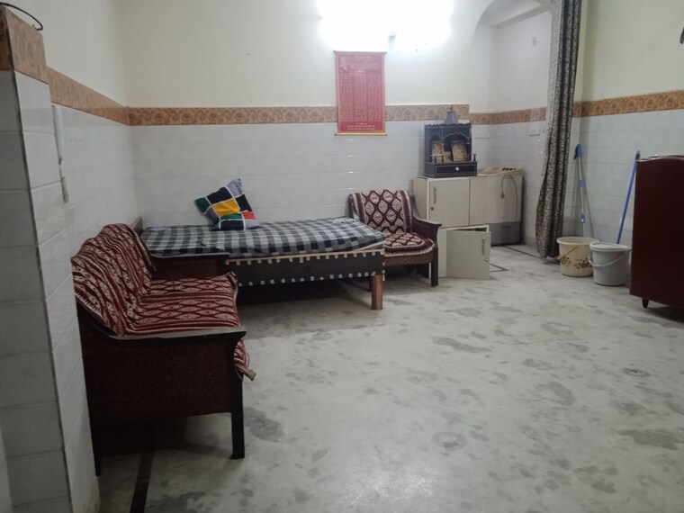 Living Room, nawada 1 Bedroom 650 Sq.Yd. Builder Floor In Nawada Delhi 10158043