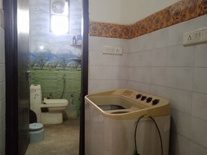 Bathroom in 1 BHK Builder Floor at Nawada – for Rent