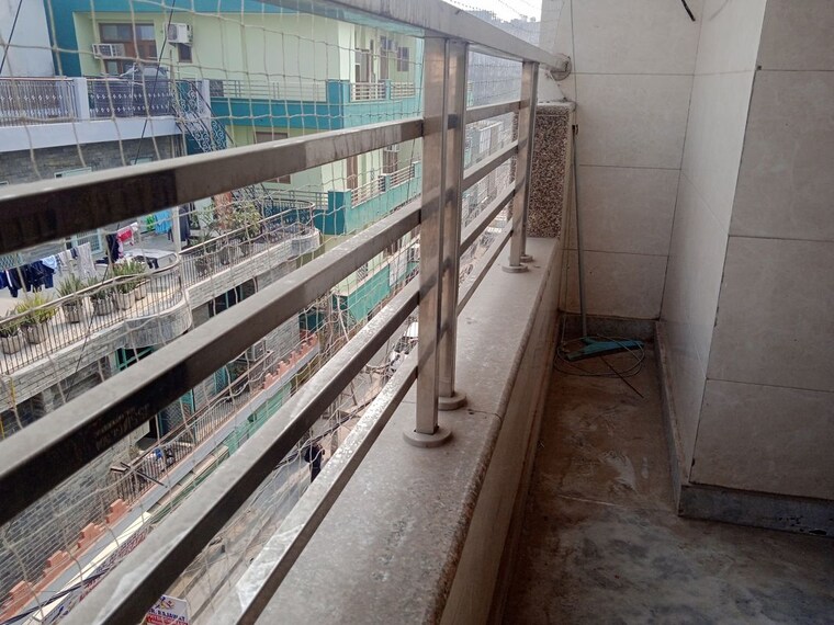 Balcony, nawada 1 Bedroom 650 Sq.Yd. Builder Floor In Nawada Delhi 10158043