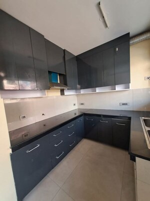 Kitchen in 3 BHK Builder Floor at Sector 45 – for Rent