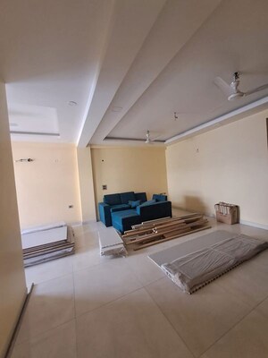 Bedroom in 3 BHK Builder Floor at Sector 45 – for Rent