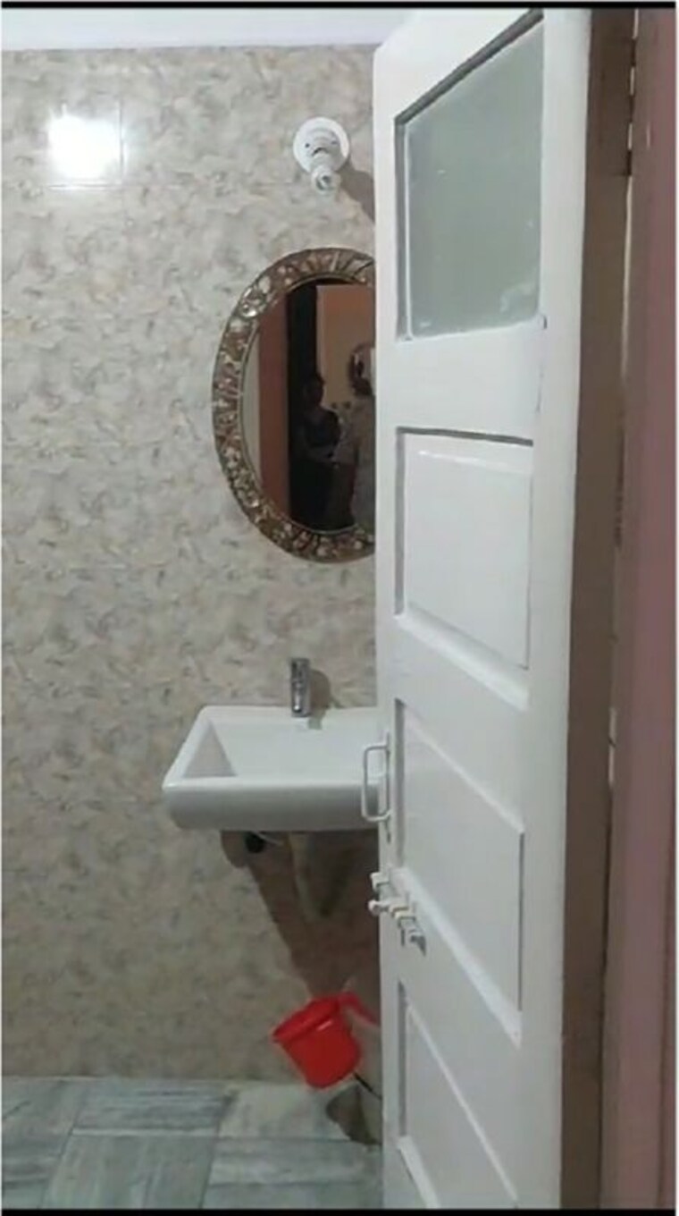 Bathroom, chembur 3 Bedroom 3120 Sq.Ft. Villa In Chembur Mumbai 10157982