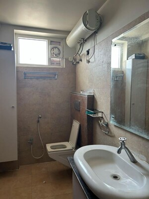 Bathroom in 3.5 BHK Apartment at Vishnu Homes Kondapur, Kondapur – for Rent