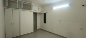 Room in 3 BHK Apartment at Vasant Kunj – for Rent