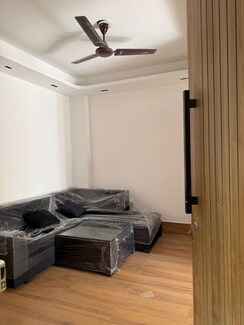 1 BHK Apartment For Rent in Saket