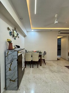 2 BHK + Pooja Room,Servant Room,Study Room,Extra Room Apartment For Sale in Lodha Splendora