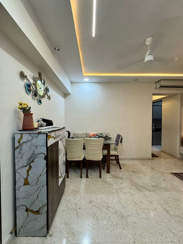 2 BHK + Pooja Room,Servant Room,Study Room,Extra Room Apartment For Sale in Lodha Splendora