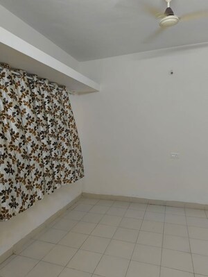 Furnished Amenities in 3 BHK Builder Floor at Aundh Gaon – for Rent