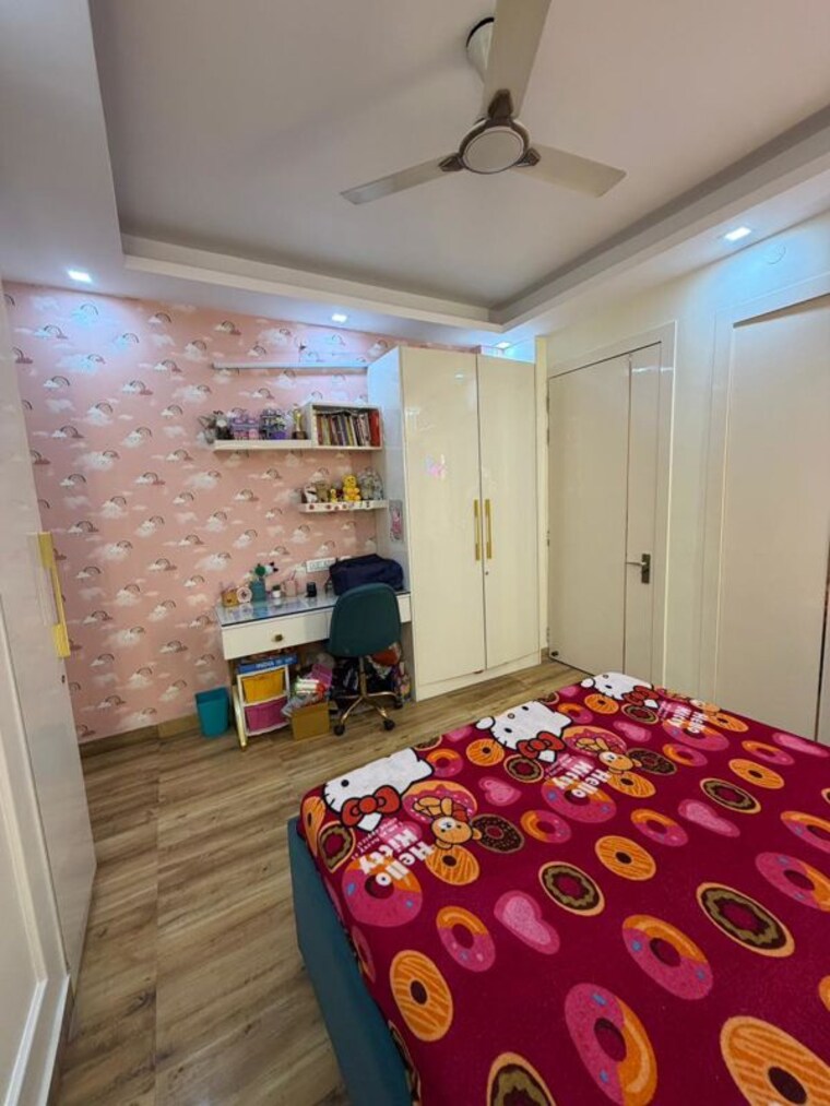 Bedroom, vipul-world-floors 3 Bedroom 1550 Sq.Ft. Builder Floor In Sector 48 Gurgaon 10158128