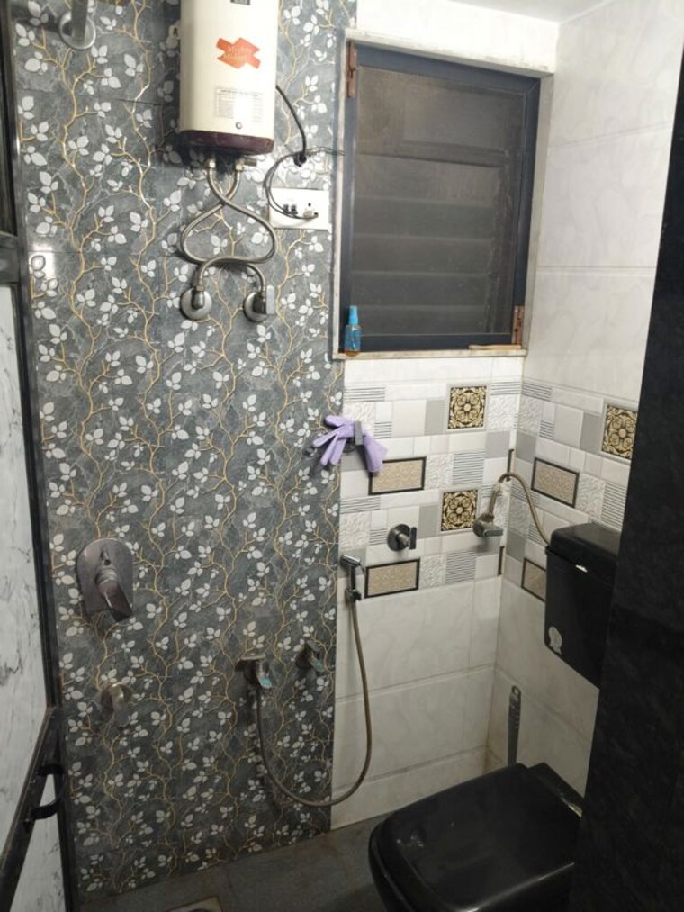 Bathroom, jalaram-park 1 Bedroom 475 Sq.Ft. Apartment In Bhandup West Mumbai 10158139