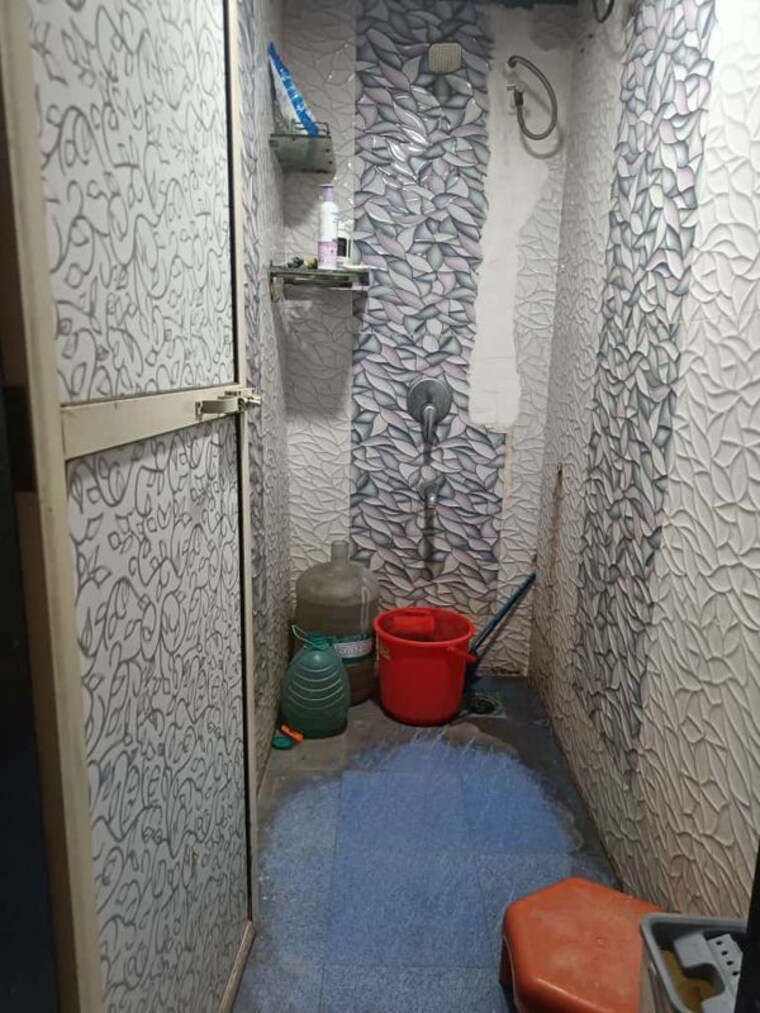 Bathroom, royal-palms-garden-view Studio 480 Sq.Ft. Apartment In Goregaon East Mumbai 10158138