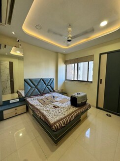 2.5 BHK + Servant Room Apartment For Sale in Lodha Splendora