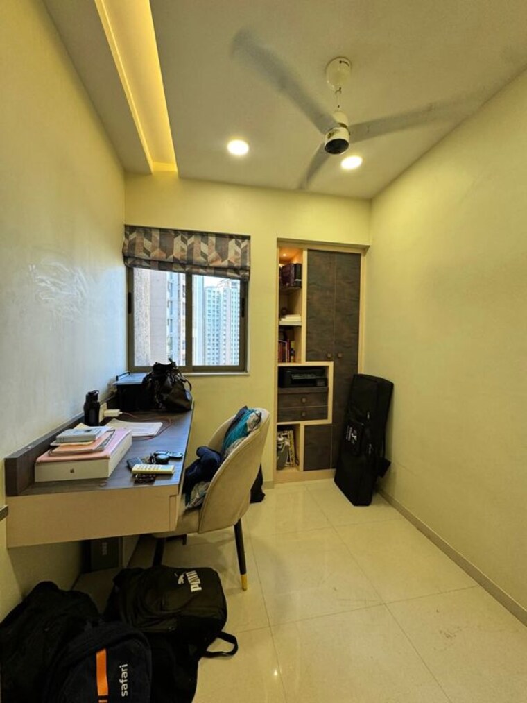 Dining area, lodha-splendora 2.5 Bedroom 871 Sq.Ft. Apartment In Ghodbunder Road Thane 10158153