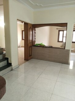3 BHK Apartment For Rent in Sarita Vihar