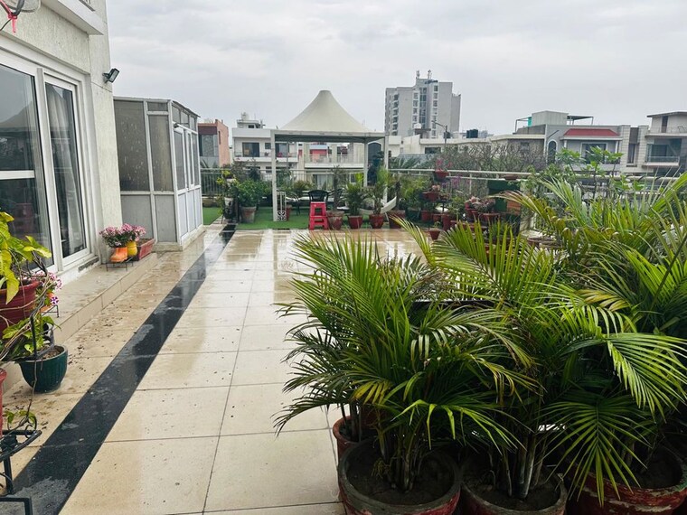 Balcony, homeland-global-park-cp-atelier 3 Bedroom 3000 Sq.Ft. Apartment In Industrial Area Mohali 10158174