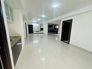 Room in 3 BHK Apartment at SMR Vinay Iconia Hyderabad, Kondapur – for Rent