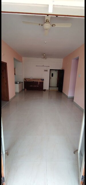 Room in 3 BHK Apartment at Shriram Suhaana, Yelahanka – for Rent
