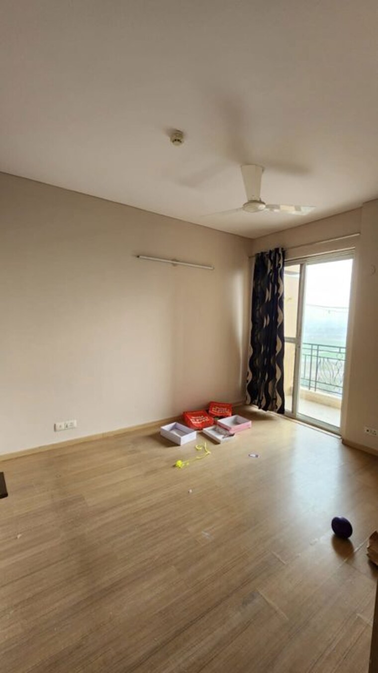 Room, dlf-new-town-heights-iii 4 Bedroom 2530 Sq.Ft. Apartment In Sector 91 Gurgaon 10158215