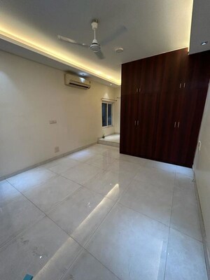 3 BHK Builder Floor For Sale in Kalkaji