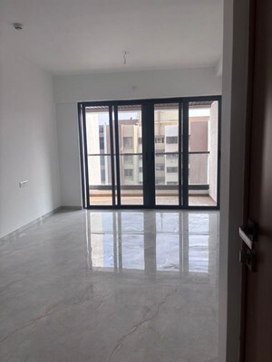 Room in 3 BHK Apartment at Majestique Signature Towers, Balewadi – for Rent