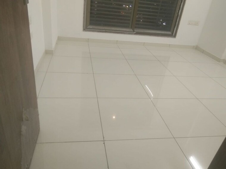 Room, memnagar 3 Bedroom 1600 Sq.Ft. Apartment In Memnagar Ahmedabad 10158261