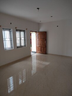 2 BHK Apartment For Rent in LB Shastri Nagar