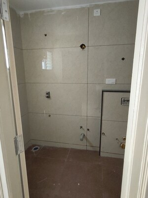 Bathroom in 2 BHK Apartment at Lb Shastri Nagar – for Rent