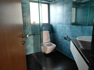Bathroom in 2 BHK Apartment at Neelkanth Apartment Worli, Worli – for Rent