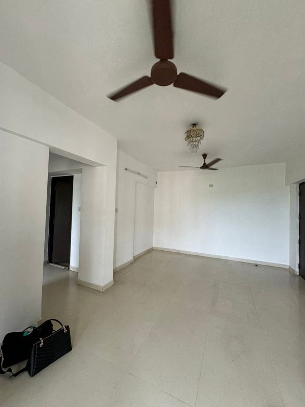 2 BHK Apartment For Sale in Lodha Splendora