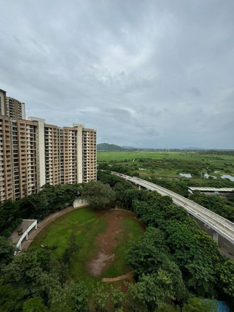 Exterior View, lodha-splendora 2 Bedroom 743 Sq.Ft. Apartment In Ghodbunder Road Thane 10158285