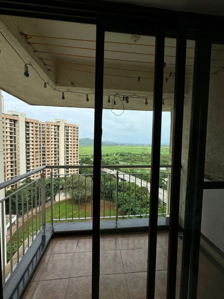 Balcony, lodha-splendora 2 Bedroom 743 Sq.Ft. Apartment In Ghodbunder Road Thane 10158285