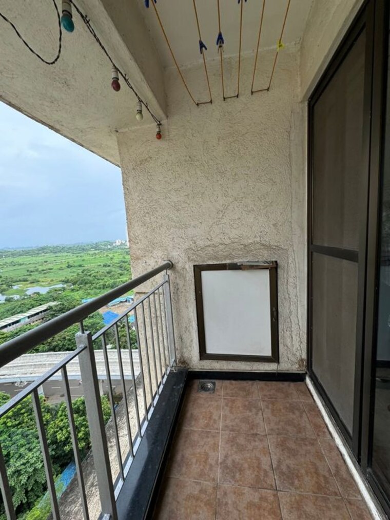 Balcony, lodha-splendora 2 Bedroom 743 Sq.Ft. Apartment In Ghodbunder Road Thane 10158285